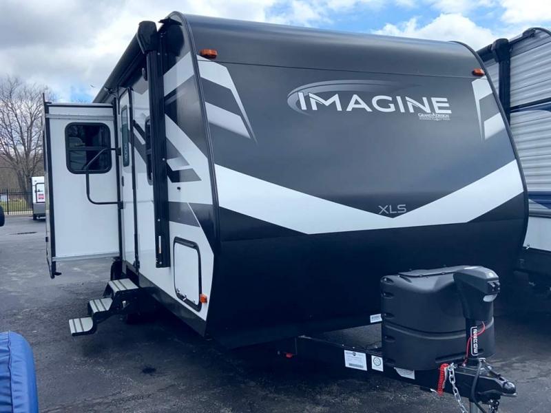 2022 Grand Design RV IMAGINE XLS 22RBE 2022 Grand Design RV IMAGINE XLS 22RBE