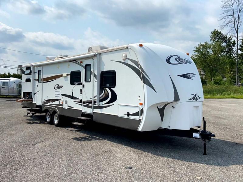 2013 Keystone RV COUGAR 31SQB 2013 Keystone RV COUGAR 31SQB