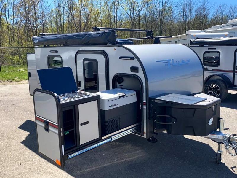 2020 InTech RV FLYER PURSUE Colton RV in NY Fifth Wheel Campers and