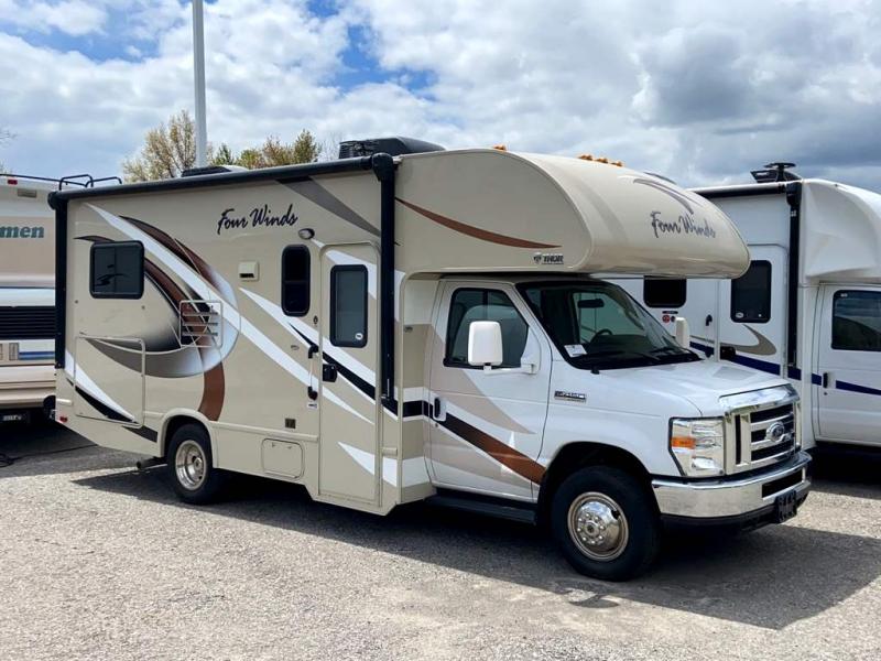 2017 Thor Motor Coach FOUR WINDS 22E 2017 Thor Motor Coach FOUR WINDS 22E