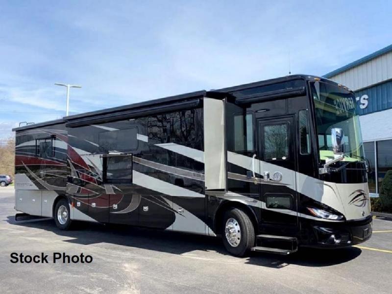 2019 Tiffin Motorhomes PHAETON 40 IH 2019 Tiffin Motorhomes PHAETON 40 IH