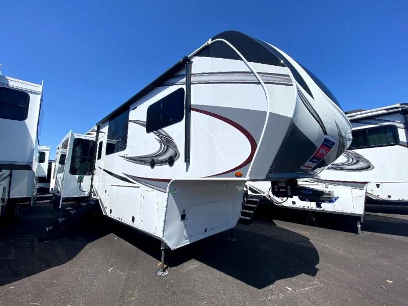 2022 Grand Design RV SOLITUDE 390RK 2022 Grand Design RV SOLITUDE 390RK