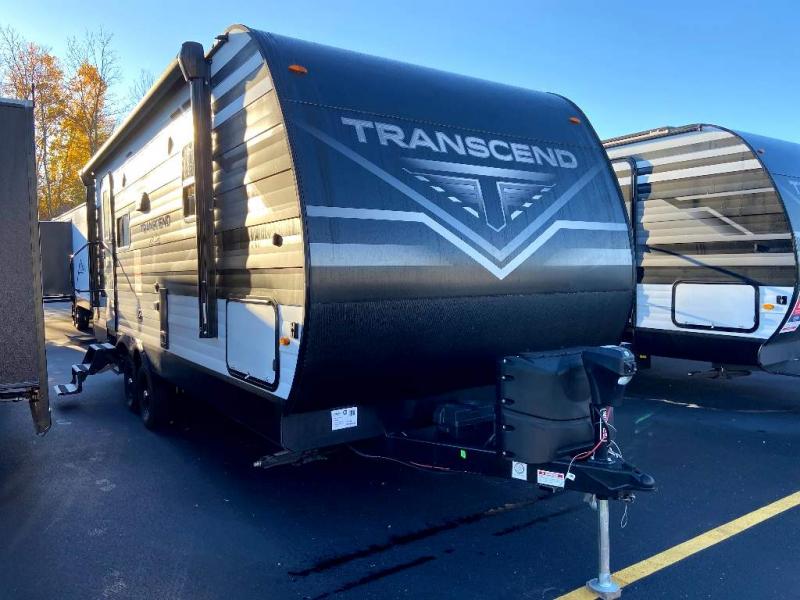 2022 Grand Design RV TRANSCEND XPLOR 221RB 2022 Grand Design RV TRANSCEND XPLOR 221RB