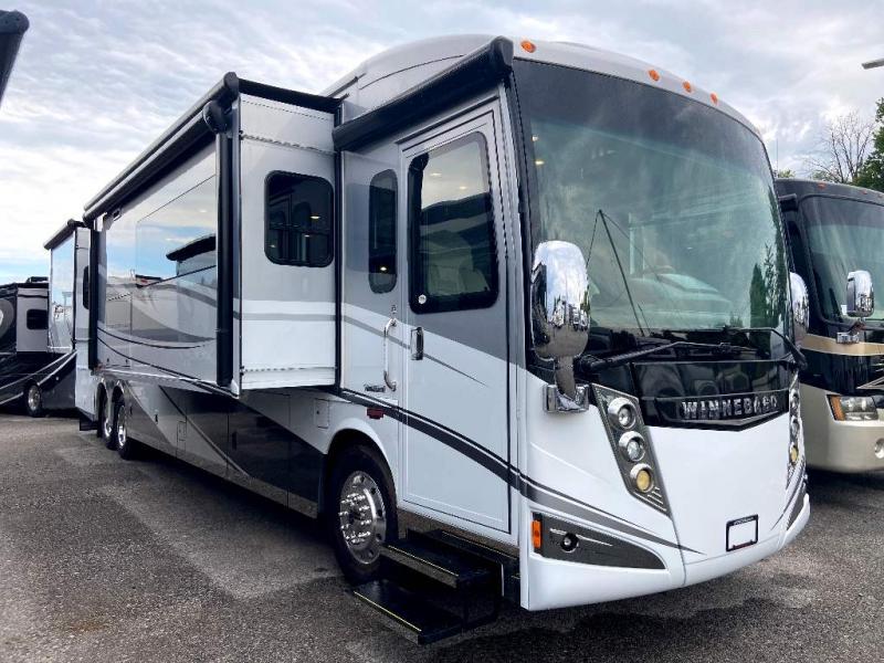 2016 Winnebago ELIPSE 42QD 2016 Winnebago ELIPSE 42QD
