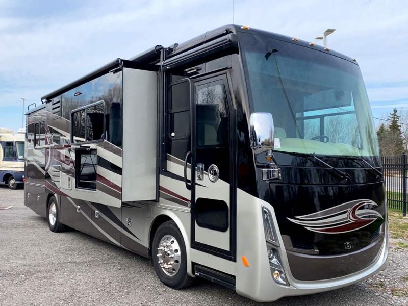 2017 Tiffin Motorhomes ALLEGRO BREEZE 32 BR 2017 Tiffin Motorhomes ALLEGRO BREEZE 32 BR