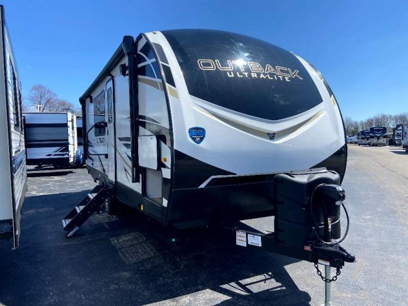 2022 Keystone RV OUTBACK 221UMD 2022 Keystone RV OUTBACK 221UMD