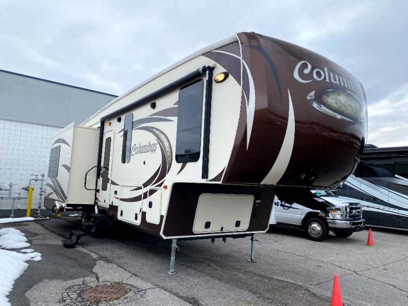 2014 Palomino COLUMBUS 295RL 2014 Palomino COLUMBUS 295RL