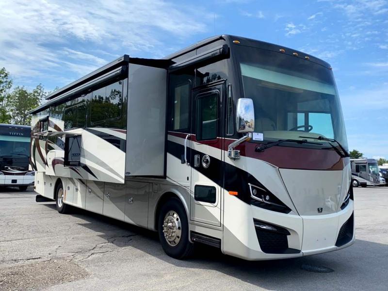 2020 Tiffin Motorhomes PHAETON 40 IH 2020 Tiffin Motorhomes PHAETON 40 IH