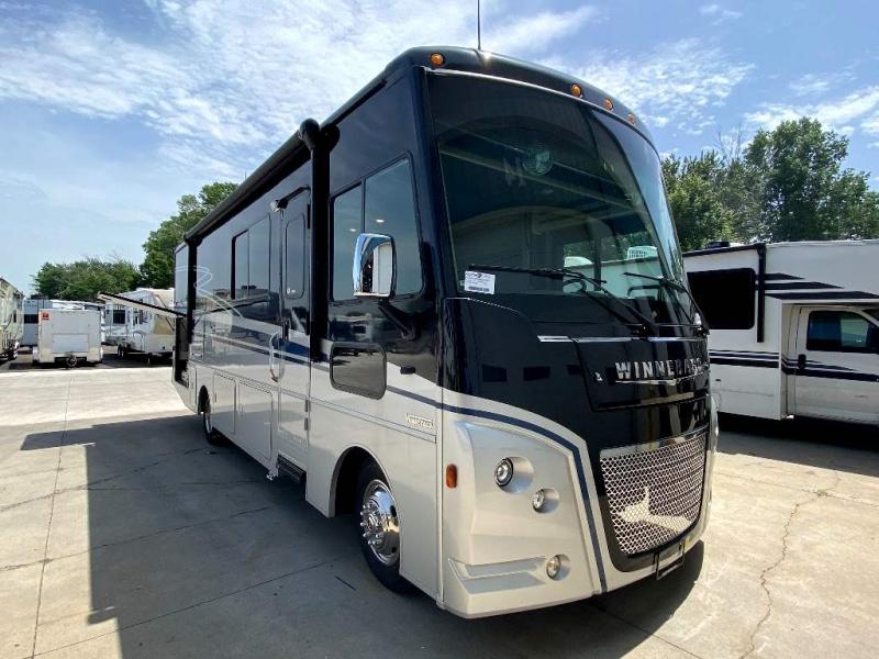 2022 Winnebago ADVENTURER 29B 2022 Winnebago ADVENTURER 29B