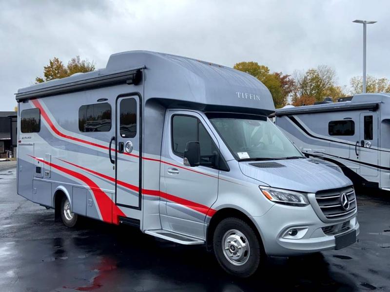2021 Tiffin Motorhomes WAYFARER 25 LW 2021 Tiffin Motorhomes WAYFARER 25 LW