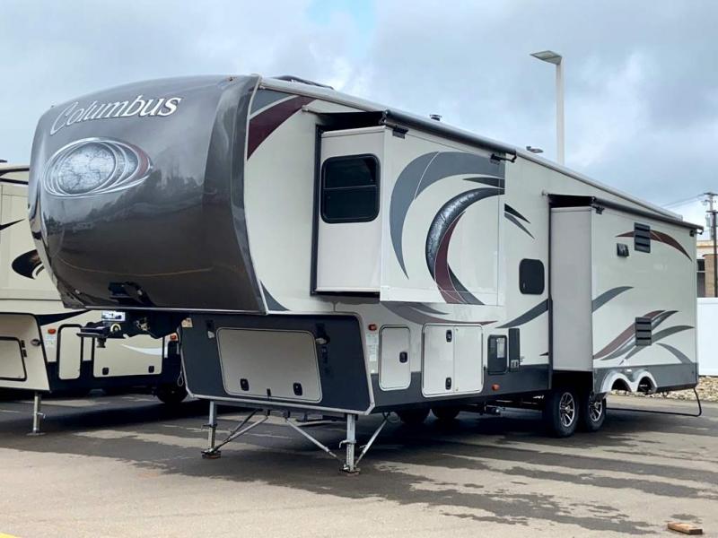 2015 Palomino COLUMBUS 320RS 2015 Palomino COLUMBUS 320RS