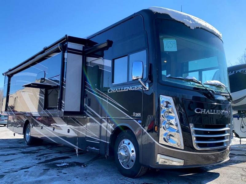 2022 Thor Motor Coach CHALLENGER 37FH 2022 Thor Motor Coach CHALLENGER 37FH