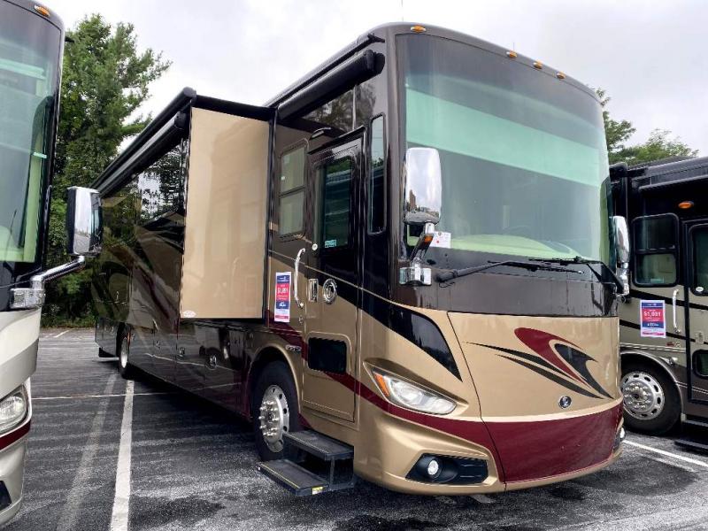 2018 Tiffin Motorhomes PHAETON 40 IH 2018 Tiffin Motorhomes PHAETON 40 IH
