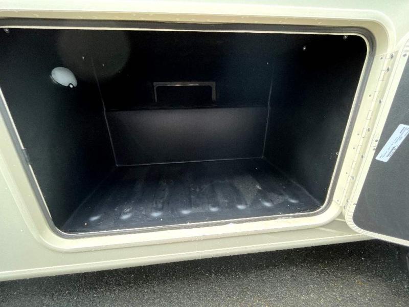 new Camper / RV Entegra Coach Vision for sale, in Wind Gap, PA Thumbnail 25