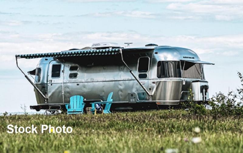 2023 Airstream INTERNATIONAL 28RB TWIN 2023 Airstream INTERNATIONAL 28RB TWIN