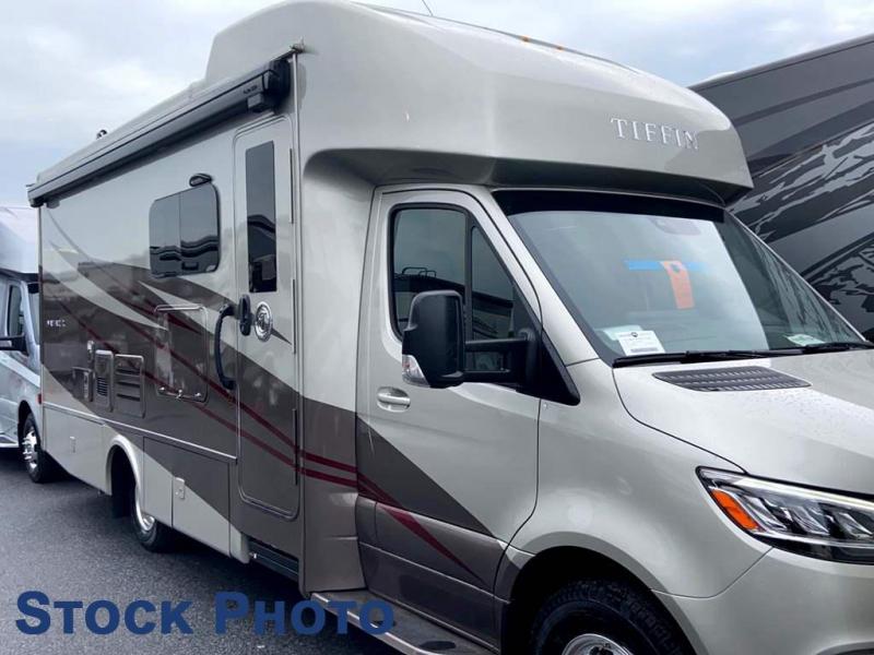2022 Tiffin Motorhomes WAYFARER 25 RW 2022 Tiffin Motorhomes WAYFARER 25 RW