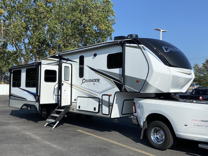 2021 Prime Time Crusader 305RL 2021 Prime Time Crusader 305RL
