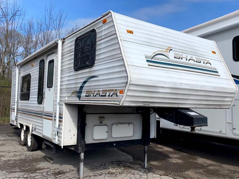 1997 Shasta PHOENIX 251RL 1997 Shasta PHOENIX 251RL