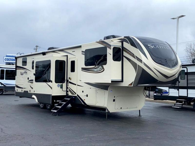 2021 Grand Design RV SOLITUDE 380FL 2021 Grand Design RV SOLITUDE 380FL