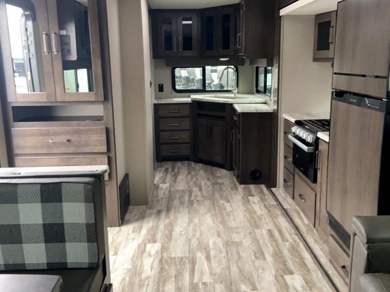 2022 Grand Design RV TRANSCEND XPLOR 240ML Colton RV In NY Fifth 