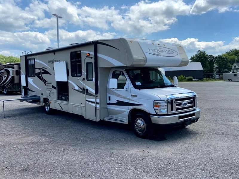 2014 Coachmen LEPRECHAUN 319DS 2014 Coachmen LEPRECHAUN 319DS