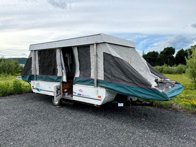 1995 Fleetwood RV COLEMAN 12 1995 Fleetwood RV COLEMAN 12