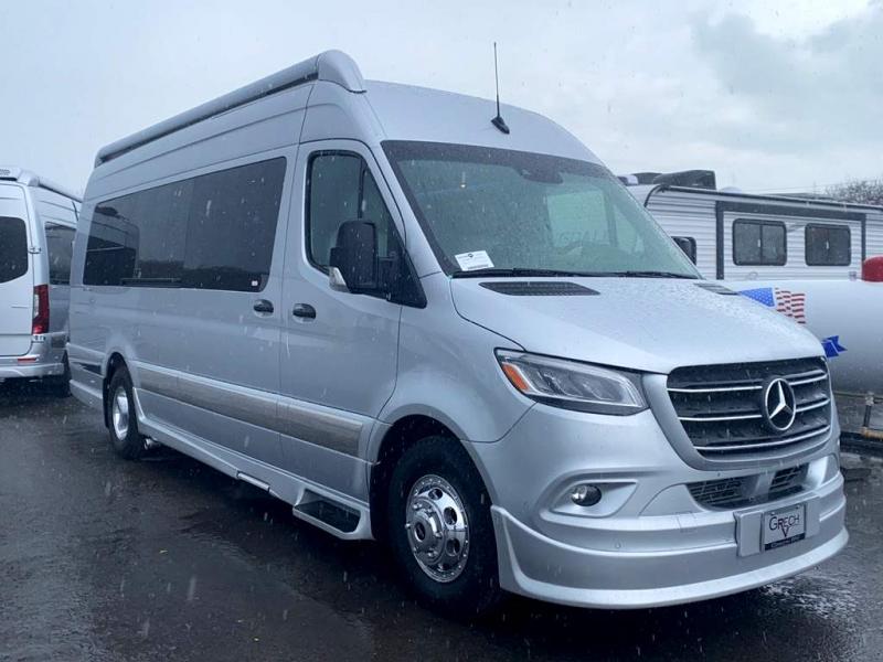 2022 Grech RV STRADA ION LOUNGE Colton RV in NY Fifth Wheel Campers