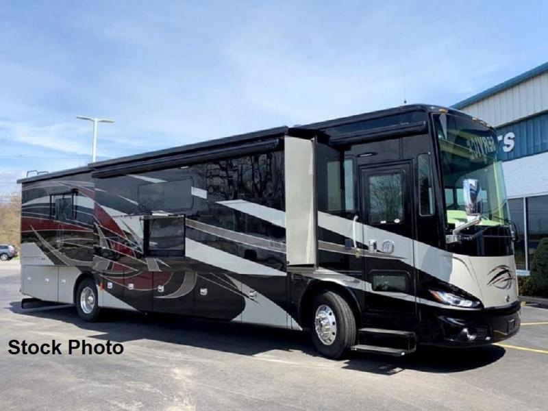 2018 Tiffin Motorhomes PHAETON 40 IH 2018 Tiffin Motorhomes PHAETON 40 IH