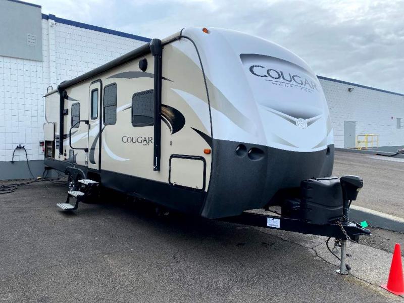 2018 Keystone RV COUGAR 27RES 2018 Keystone RV COUGAR 27RES