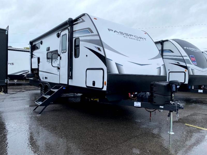2023 Keystone RV PASSPORT 221BH 2023 Keystone RV PASSPORT 221BH