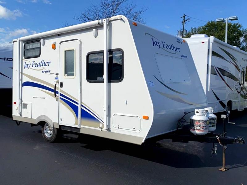 2010 Jayco JAY FEATHER 165 2010 Jayco JAY FEATHER 165