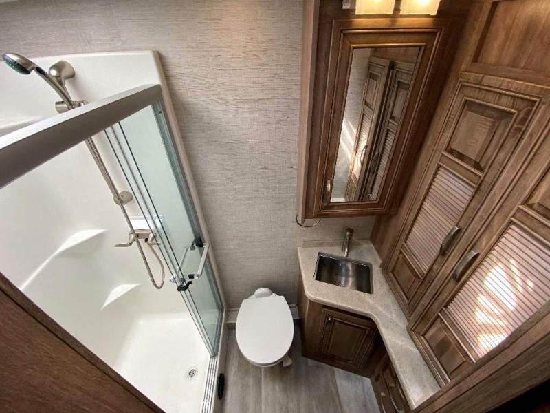 used Camper / RV Jayco Seneca for sale, in North Tonawanda, NY Thumbnail 10