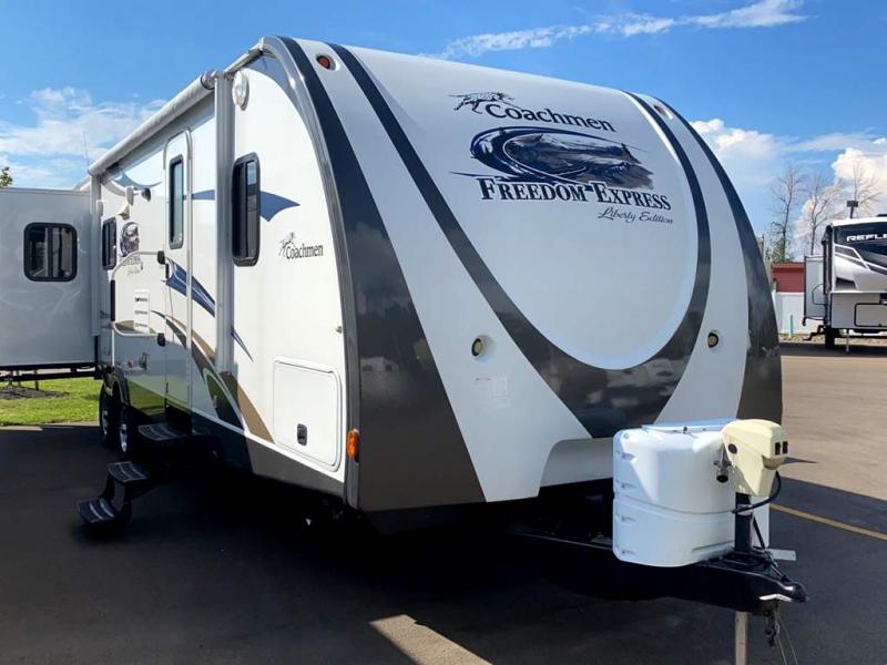 2012 Coachmen FREEDOM EXPRESS 296REDS 2012 Coachmen FREEDOM EXPRESS 296REDS