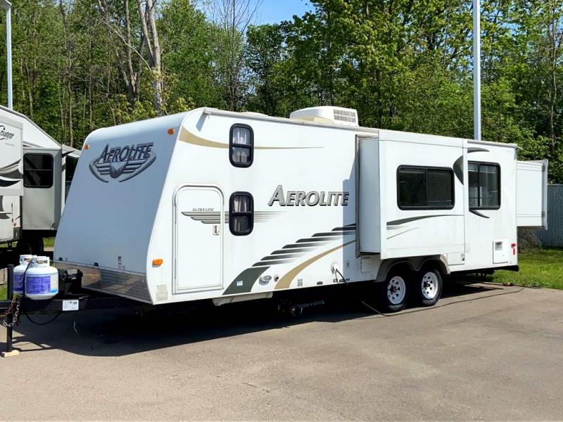2010 Dutchmen Mfg AEROLITE 25QS 2010 Dutchmen Mfg AEROLITE 25QS