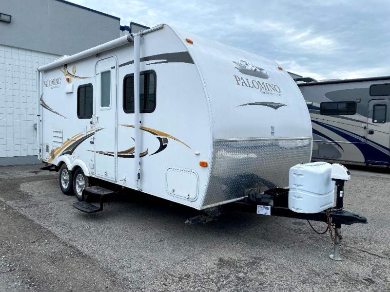 2011 Palomino GAZELLE 215 2011 Palomino GAZELLE 215