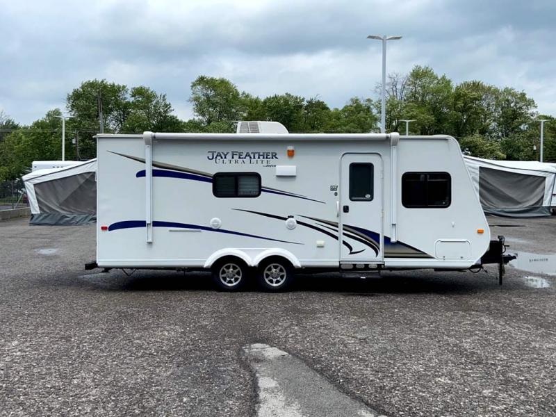 2012 Jayco JAY FEATHER X23B 2012 Jayco JAY FEATHER X23B