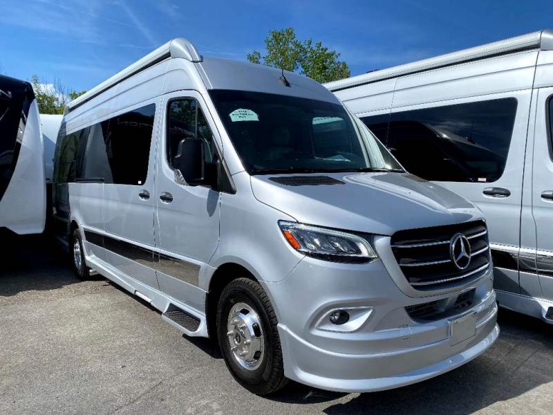 2022 Grech RV STRADA ION TOUR 2022 Grech RV STRADA ION TOUR