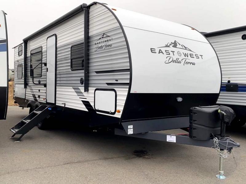 2022 East To West DELLA TERRA 250BH 2022 East To West DELLA TERRA 250BH