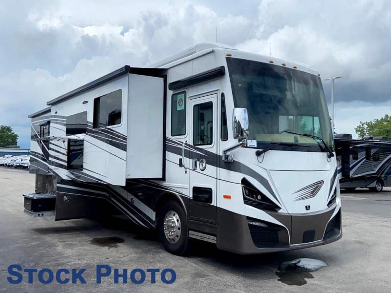 2022 Tiffin Motorhomes PHAETON 40 IH 2022 Tiffin Motorhomes PHAETON 40 IH