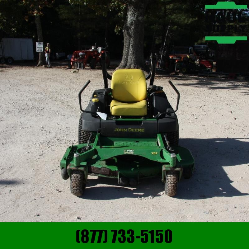 John Deere ZERO TURN MOWER John Deere ZERO TURN MOWER