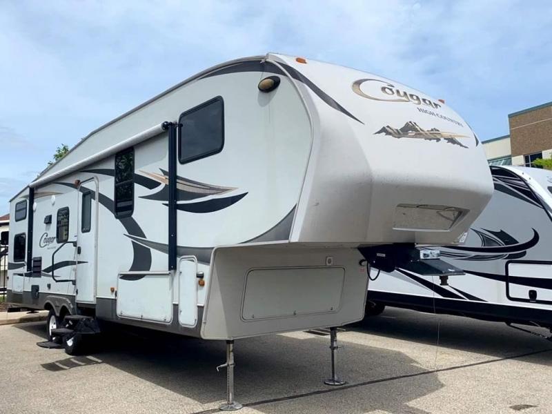 2011 Keystone Cougar High Country 296BHS - Sturtevant, WI - 13641A - Burlington RV Superstore 2011 Keystone Cougar High Country 296BHS - Sturtevant, WI - 13641A - Burlington RV Superstore