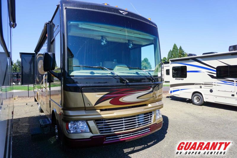 2013 Fleetwood Bounder 33C - Guaranty RV Motorized - T40019A 2013 Fleetwood Bounder 33C - Guaranty RV Motorized - T40019A