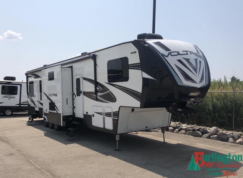 2017 Dutchmen Voltage V4005 - Sturtevant, WI - 13085A - Burlington RV Superstore 2017 Dutchmen Voltage V4005 - Sturtevant, WI - 13085A - Burlington RV Superstore