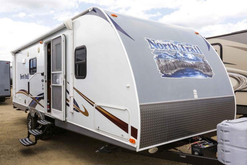 2014 Heartland North Trail 22FBS - RV Show - T39287A 2014 Heartland North Trail 22FBS - RV Show - T39287A