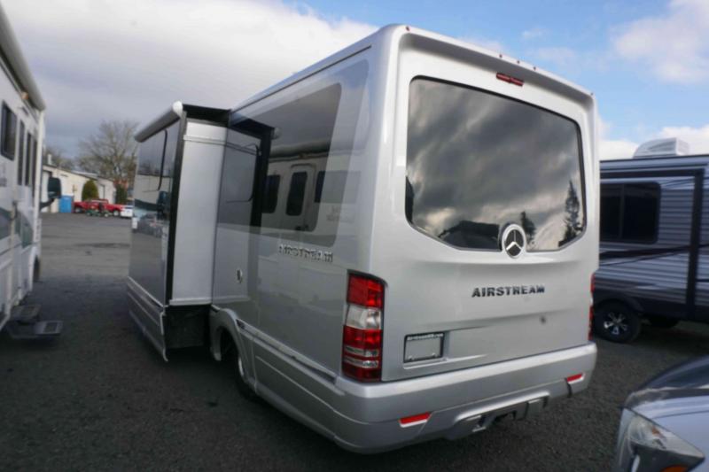 2019 Airstream Atlas B+ - Guaranty RV Motorized - M41932A 2019 Airstream Atlas B+ - Guaranty RV Motorized - M41932A