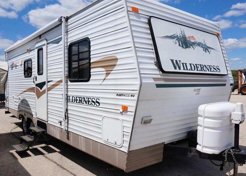 2004 Fleetwood Wilderness 260BH - 12352A - Burlington RV Superstore 2004 Fleetwood Wilderness 260BH - 12352A - Burlington RV Superstore
