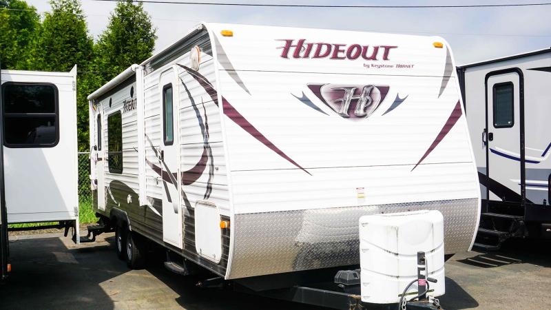 2014 Keystone Hideout 23RKSWE - Guaranty RV Trailer and Van Center - T39611A 2014 Keystone Hideout 23RKSWE - Guaranty RV Trailer and Van Center - T39611A
