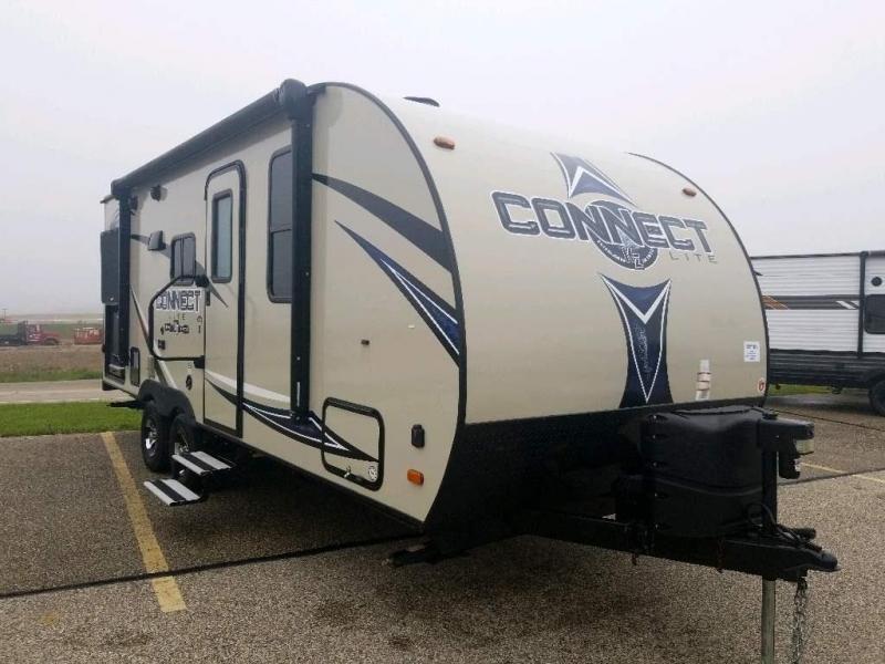 2018 KZ Connect 211RBK - Sturtevant, WI - 13571B - Burlington RV Superstore 2018 KZ Connect 211RBK - Sturtevant, WI - 13571B - Burlington RV Superstore