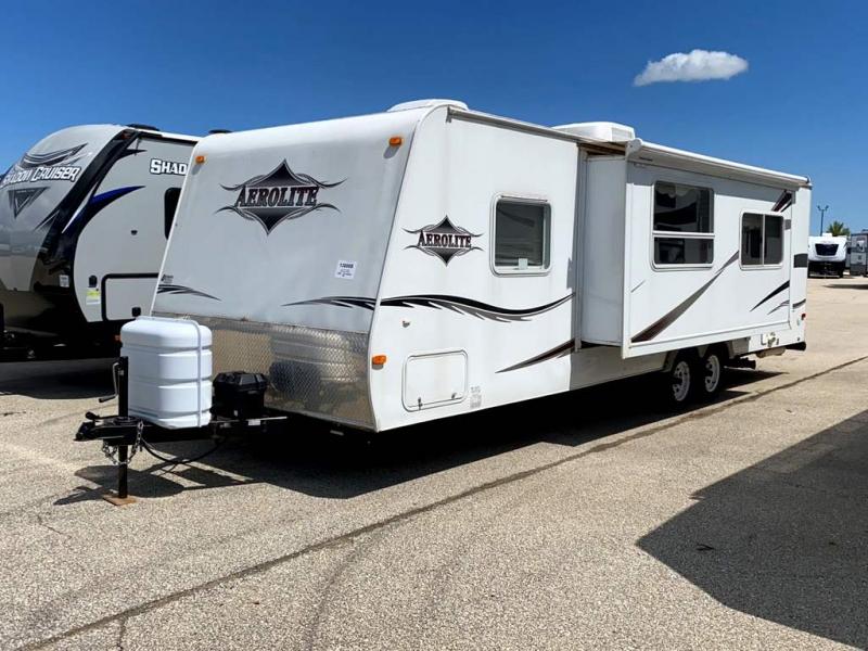 2006 Dutchmen Aerolite 30BHSL - Sturtevant, WI - 13686B - Burlington RV Superstore 2006 Dutchmen Aerolite 30BHSL - Sturtevant, WI - 13686B - Burlington RV Superstore