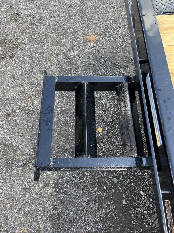 new Equipment / Flatbed Trailers Load Trail  for sale, in Cartersville, GA Thumbnail 11